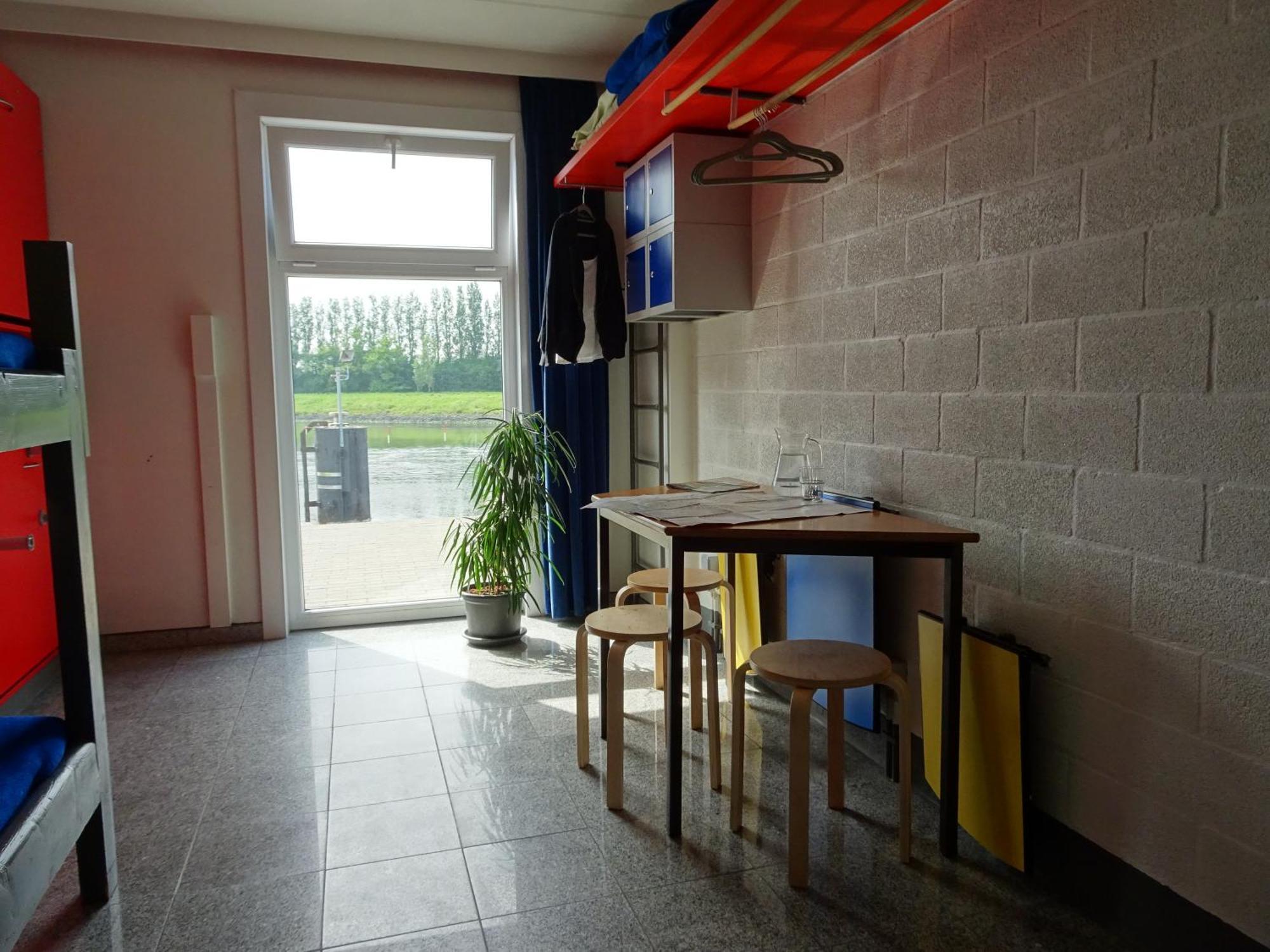 Herdersbrug Youth Hostel Bruges Exterior foto