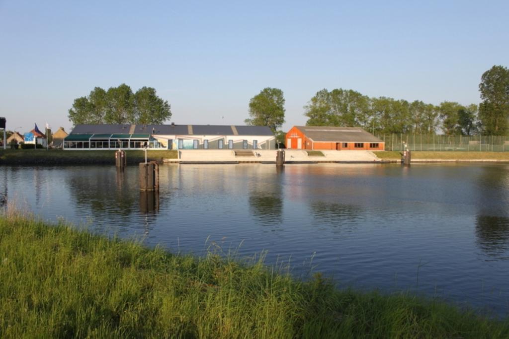 Herdersbrug Youth Hostel Bruges Exterior foto